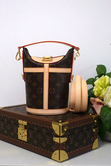 ES - LOV Women Bag - 2142