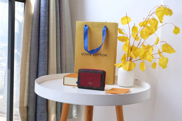 ES - LOV Wallet - 014