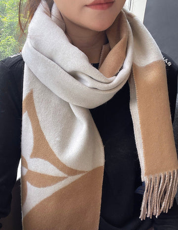ES - LOV Scarf - 106