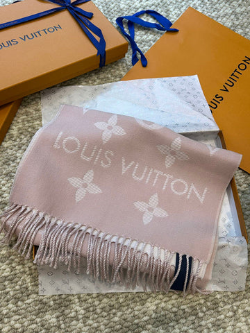 ES - LOV Scarf - 119