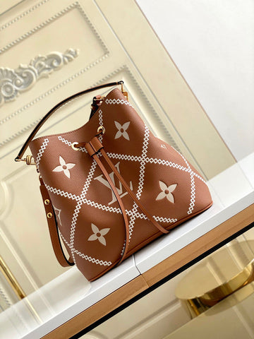 ES - LOV Women Bag - 3011