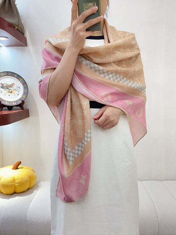 ES - LOV Scarf - 038
