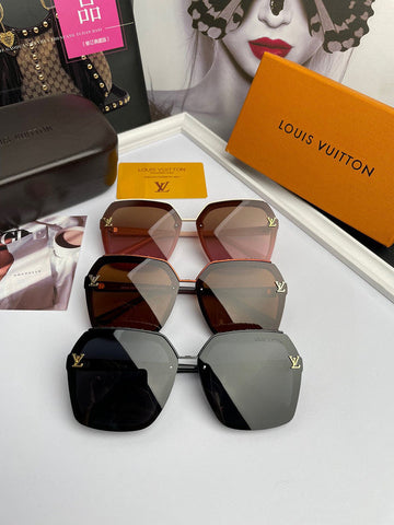 ES - LOV SunglaES - 029