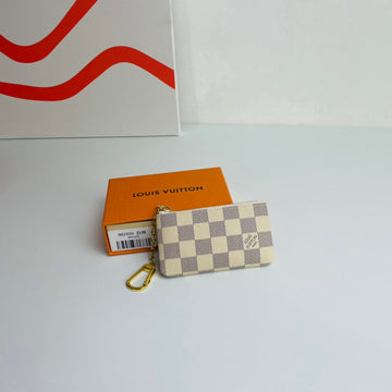 ES - LOV Wallet - 1176