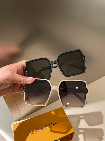 ES - LOV SunglaES - 082
