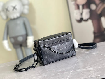 ES - LOV Women Bag - 061