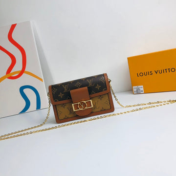 ES - LOV Wallet - 1095