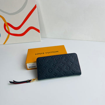 ES - LOV Wallet - 377