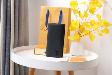 ES - LOV Wallet - 749