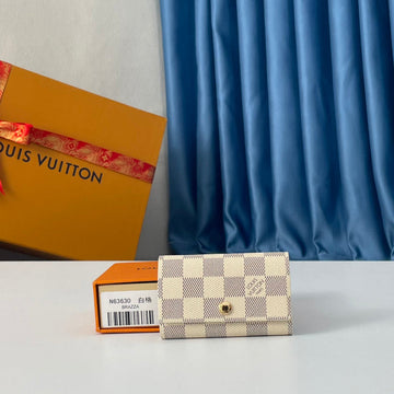 ES - LOV Wallet - 1318