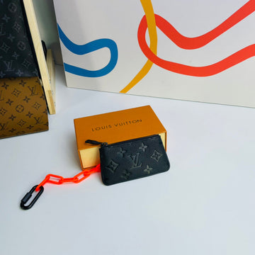 ES - LOV Wallet - 1201