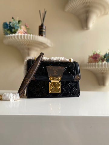 ES - LOV Women Bag - 2217