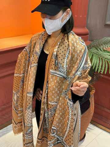 ES - LOV Scarf - 117
