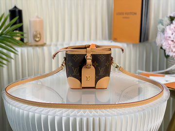 ES - LOV Women Bag - 2925