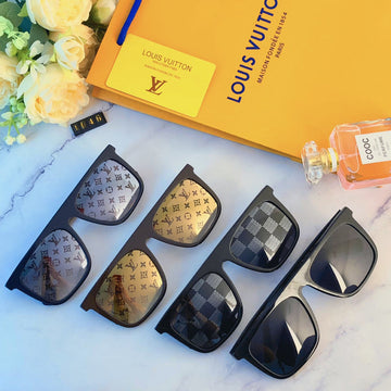 ES - LOV SunglaES - 094