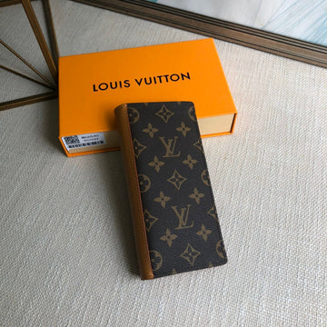 ES - LOV Wallet - 554