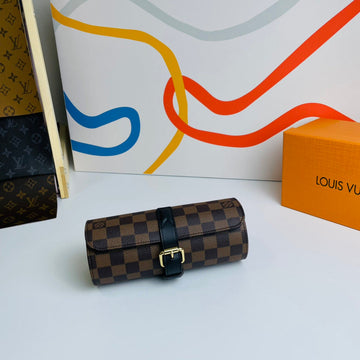 ES - LOV Wallet - 494