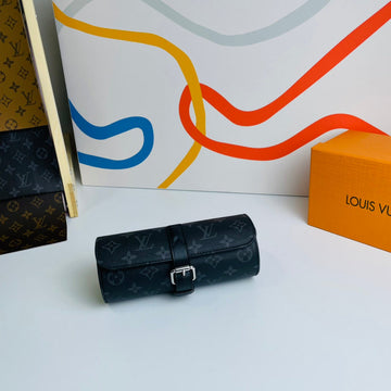 ES - LOV Wallet - 485