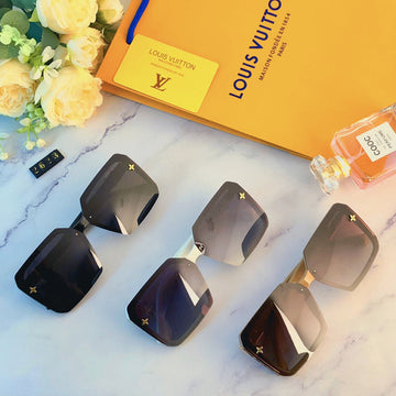 ES - LOV SunglaES - 015