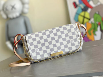 ES - LOV Women Bag - 2775