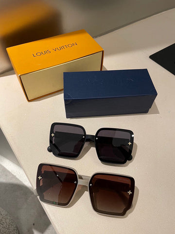 ES - LOV SunglaES - 139