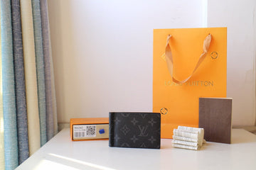 ES - LOV Wallet - 928