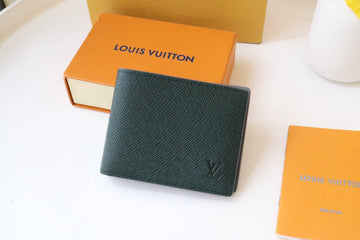 ES - LOV Wallet - 781