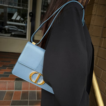 Christian Dior  Blue Montaigne 30