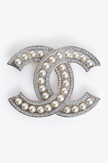Chanel™ 2018 Crystal Embellished Faux Pearl CC Brooch
