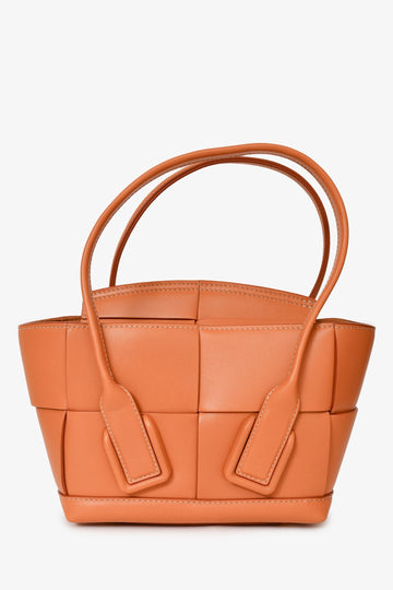 Bottega Veneta Brown Leather IntrESciato Acro CroESbody