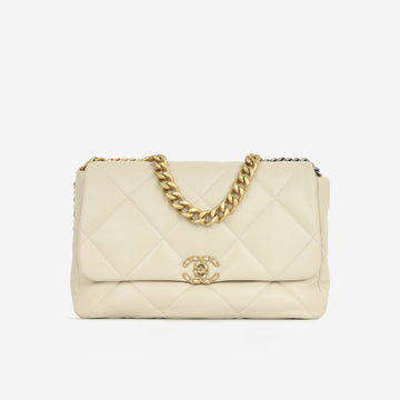 Chanel - Maxi 19 Flap Bag - Beige Lambskin MHW -  - 2020