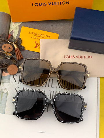 ES - LOV SunglaES - 183