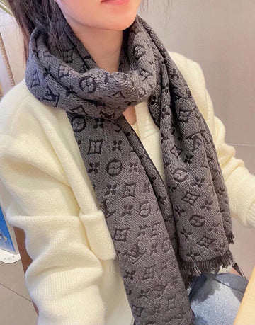 ES - LOV Scarf - 091