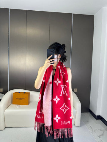 ES - LOV Scarf - 209