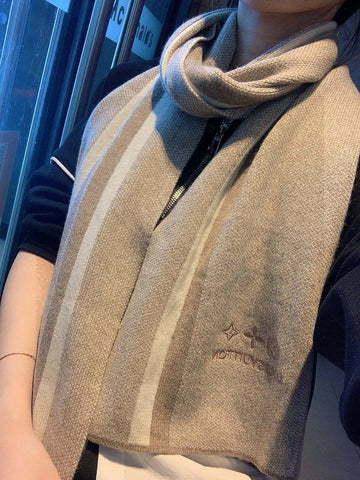 ES - LOV Scarf - 213