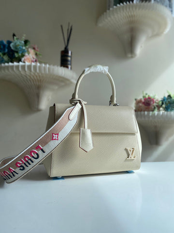 ES - LOV Women Bag - 2561