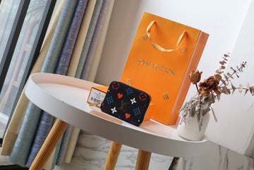 ES - LOV Wallet - 899