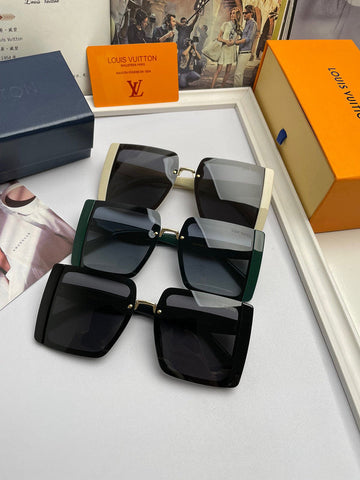 ES - LOV SunglaES - 137