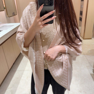 ES - LOV Scarf - 260