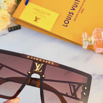 ES - LOV SunglaES - 003