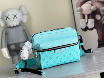 ES - LOV Women Bag - 187