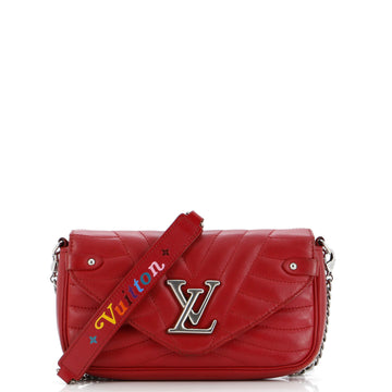 New Wave Chain Pochette Quilted Leather