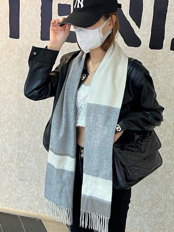 ES - LOV Scarf - 075