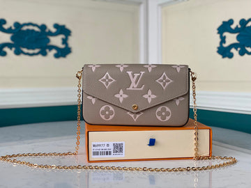 ES - LOV Women Bag - 095