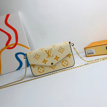 ES - LOV Wallet - 537