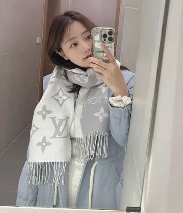 ES - LOV Scarf - 077