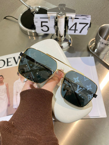 ES - LOV SunglaES - 219