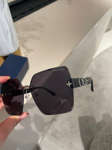 ES - LOV SunglaES - 179