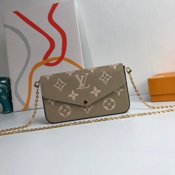 ES - LOV Wallet - 542