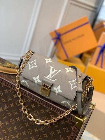 ES - LOV Women Bag - 3158